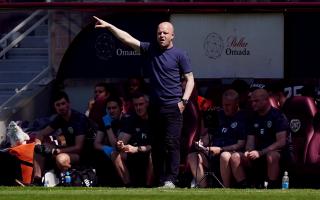 Steven Naismith issues instructions during Hearts v Rangers